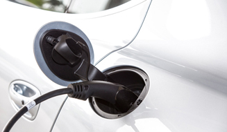 パナメーラ S E-ハイブリッドを日本導入｜Porsche