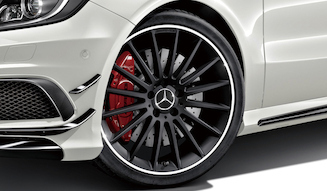 A 45 AMGに個性きわ立つ特別仕様車｜Mercedes-Benz