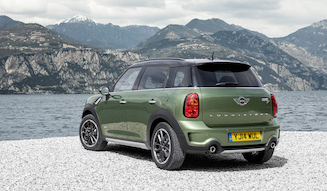 MINIクロスオーバーの改良版がニューヨークに登場|MINI