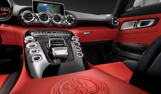 メルセデス AMG GT、そのインテリアを公開｜Mercedes-Benz