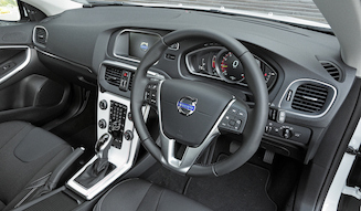 ボルボ V40シリーズ初の特別限定車が登場|Volvo