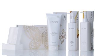 HACCI｜藤原美智子と水谷仁美の「最新クレンジング」対談