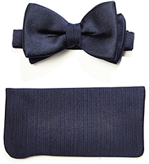 FAIRFAX｜深く美しいネイビーの蝶ネクタイ