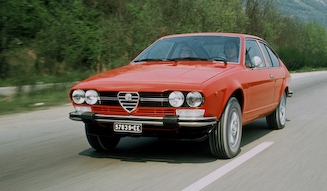 アルファ4Cデザイナー、マッコリーニ氏インタビュー｜Alfa Romeo