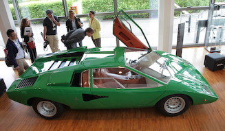 ランボルギーニ ウラカン初試乗｜Lamborghini