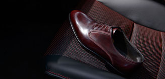 JOHN LOBB｜バイリクエストでつくる「JOHN LOBB FOR ASTON MARTIN」