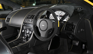 アストンマーティンから2台の特別モデルが上陸|Aston Martin