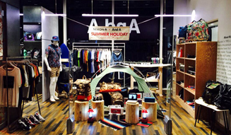NIXON｜And A 新宿フラッグス店にてポップアップショップを開催
