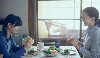 MOVIE|橋本愛主演で送る春夏秋冬の4部作『リトル・フォレスト』