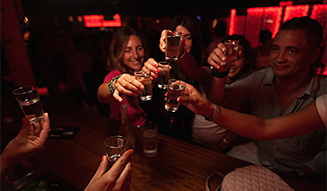 EAT|イビザ島のダンスミュージックパーティに日本酒登場