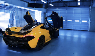 富士スピードウェイでマクラーレン P1を試す|McLaren