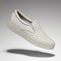 BOTTEGA VENETA｜ホリデーシーズンのスペシャルサイト＆ムービー登場