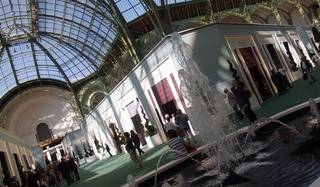 パリ・ビエンナーレ｜ 萩原輝美が訪ねた、ビエンナーレの華やかな世界｜La Biennale