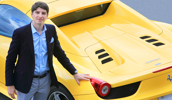 フェラーリ ジャパン代表取締役社長 リノ・デパオリ、スペシャルインタビュー｜Ferrari 