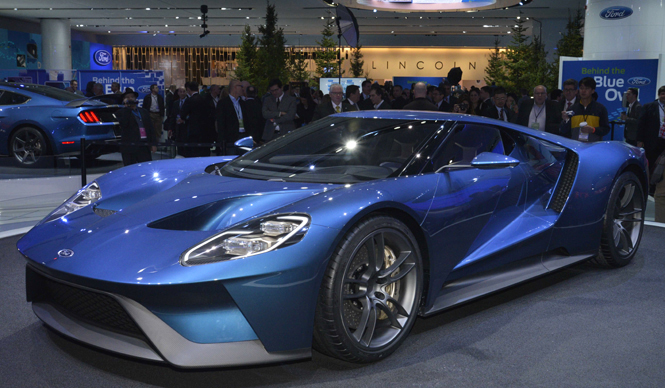 フォード GTがデトロイトで復活。デトロイトモーターショー 2015｜Ford