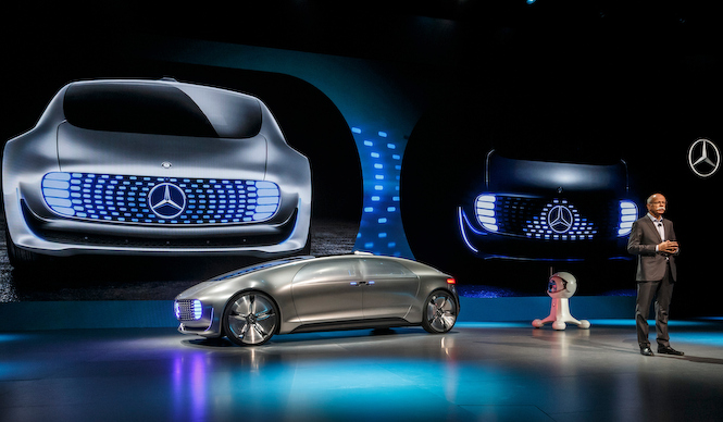 メルセデス・ベンツのかんがえる未来のクルマのひとつのカタチ|Mercedes-Benz