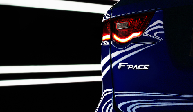 市販化決定したジャガー初のSUV、その名は「Fペース」|Jaguar