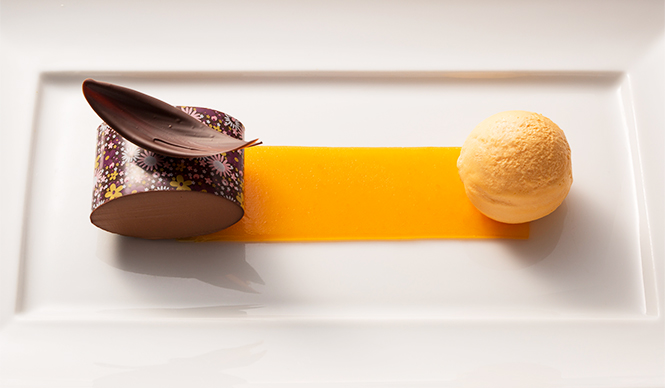 EAT｜ハイアット リージェンシー 東京と世界屈指のショコラティエ、クリスチャン・カンプリニが魅惑のコラボレーション