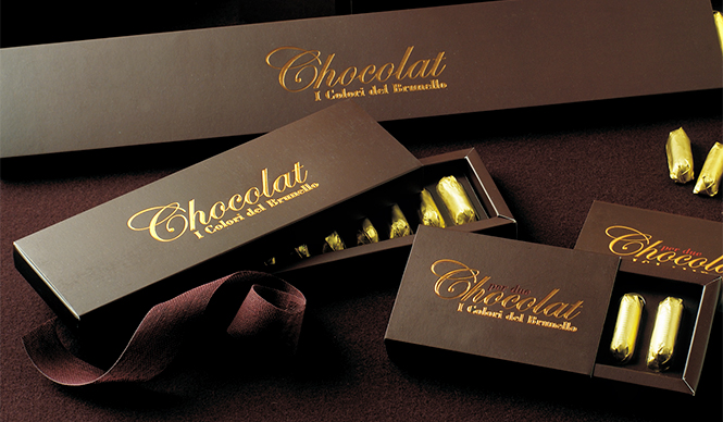 EAT｜高級赤ワインとビターチョコとのハーモニーが薫るラグジュアリーなチョコレート「コローリ・デル・ブルネッロ」