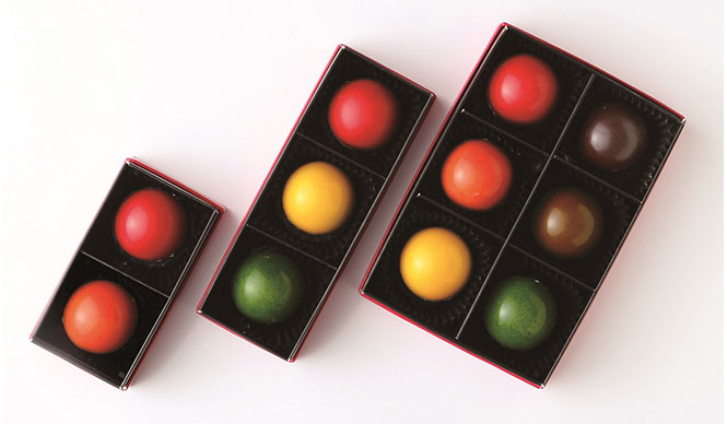 EAT｜フォションが色鮮やかな生チョコ「ボンボンショコラ　コロレ」を期間限定販売