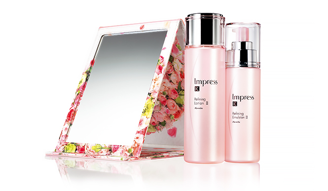 ニコライ・バーグマンの特製ミラーが付いたスキンケアセット｜Impress IC