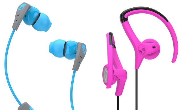 「動けば動くほど耳から落ちにくい」スポーツ対応イヤホンが登場|Skullcandy