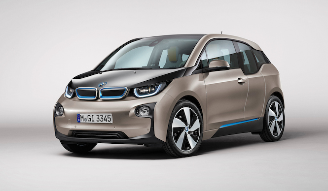 アマゾンでBMWのEVを買う時代|BMW