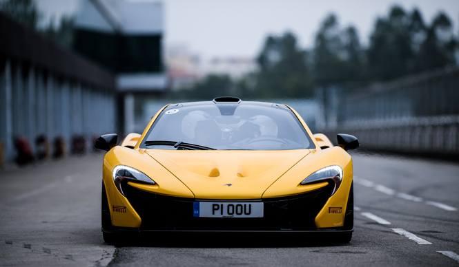 マクラーレンP1に珠海インターナショナルサーキットで試乗|McLaren