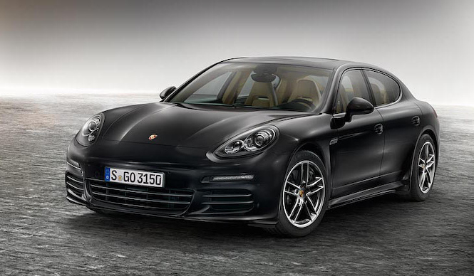パナメーラに特別装備の「エディション」を追加|Porsche