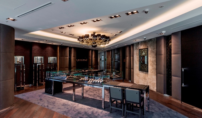 大阪・心斎橋に国内2店舗目の直営店「ウブロブティック大阪」をオープン｜HUBLOT