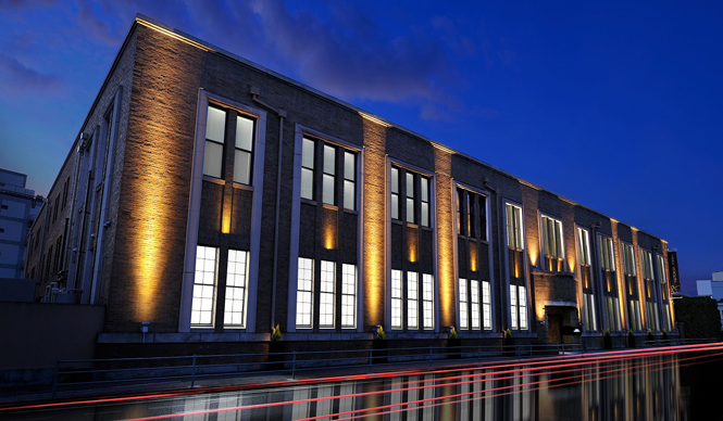 食欲を刺激するスパイシーなアジアンフードが食べ放題、姫路市で“大人のビアガーデン”開催｜HIMEJI MONOLITH