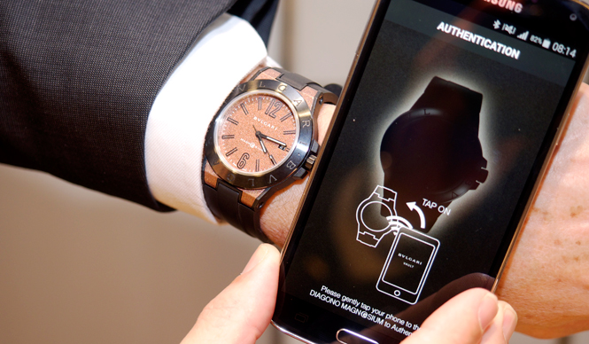 特集|総括バーゼルワールド スマートウォッチのトレンドを検証|BVLGARI