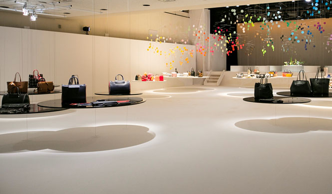 コレクションラインを拡充するフルラの2015-16秋冬コレクション｜FURLA