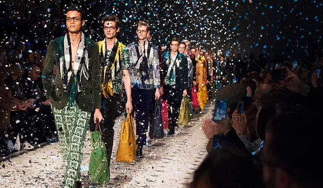 バーバリー プローサムのショーを6月15日（月）21時より、ライブストリーミング｜BURBERRY