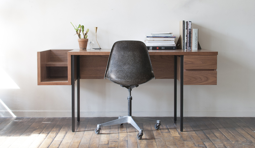 左右の収納が特徴的なスタディデスク｜LANDSCAPE PRODUCTS 