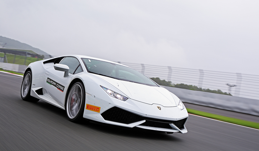 サーキット試乗、ランボルギーニ ウラカン|Lamborghini
