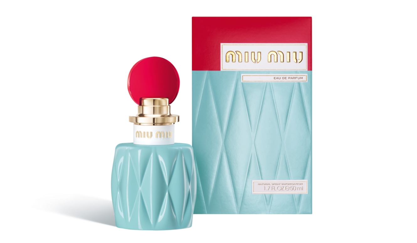 ミュウミュウから初のフレグランス誕生｜MIU MIU