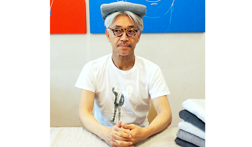 「SCOPE×坂本龍一」コラボレーションタオル、数量限定で登場｜SCOPE