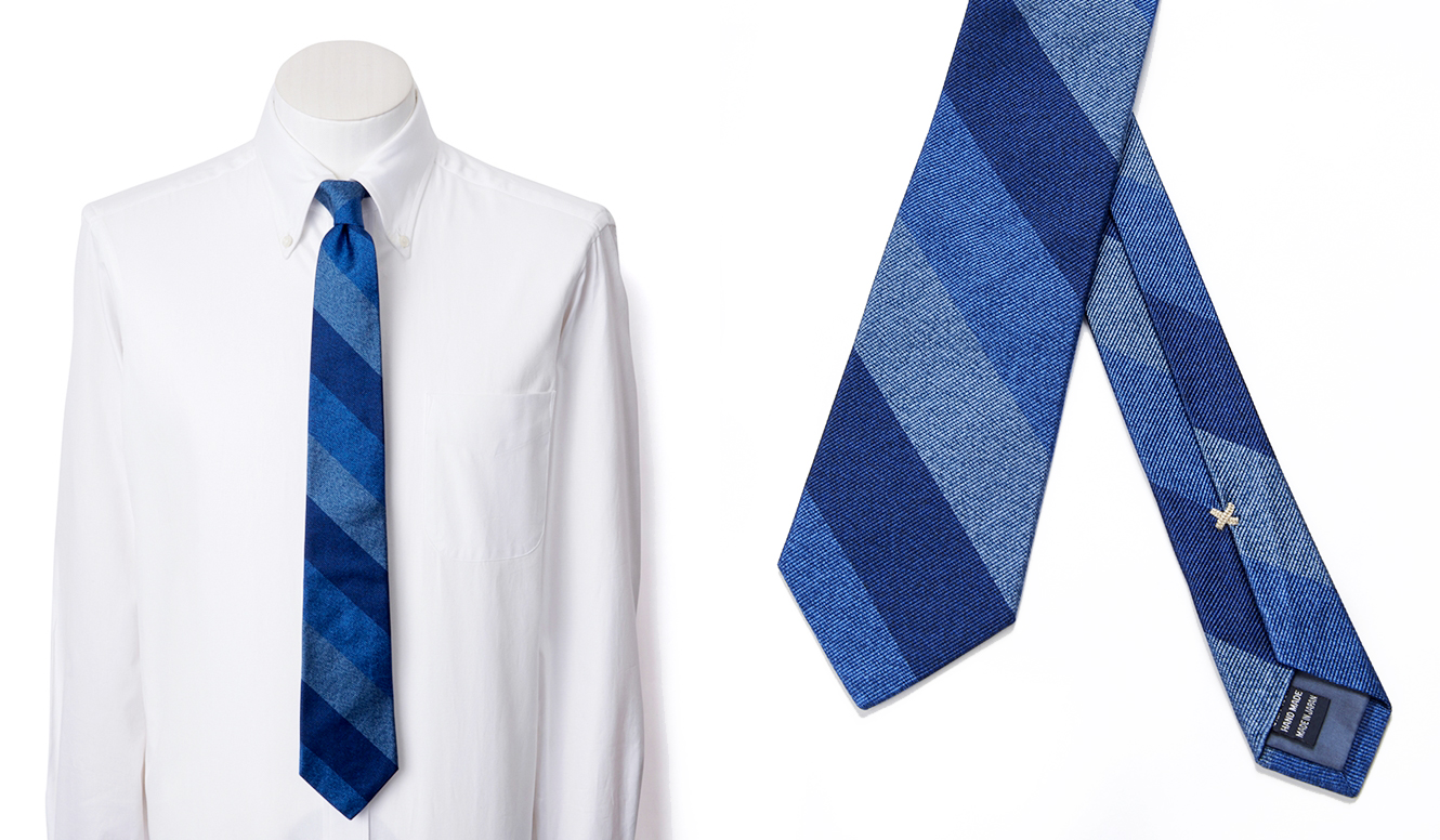 粋なドレスダウンを叶えるデニム風タイ|FAIRFAX