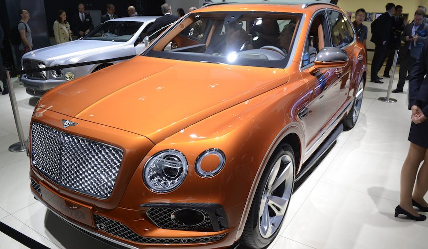 ベントレーのSUV「ベンテイガ」登場｜Bentley