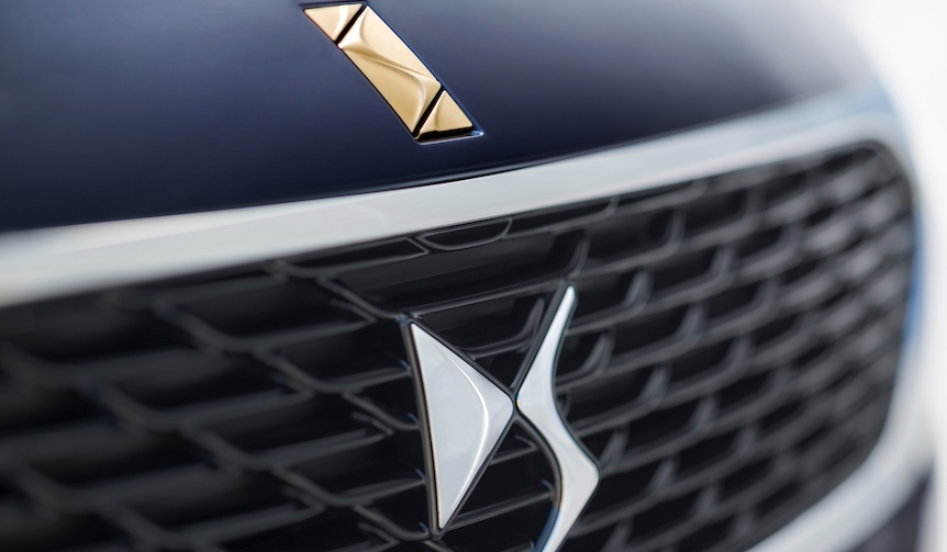 DSがシトロエンから独立して東京モーターショーに出展|DS