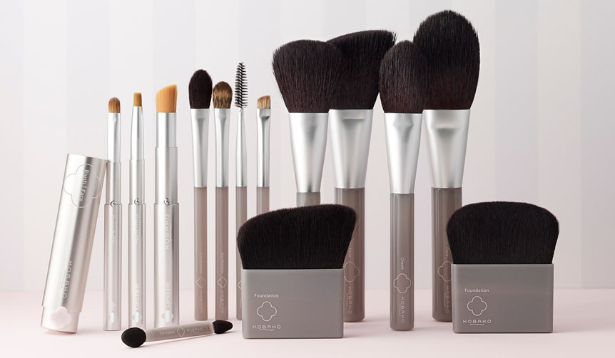 女性の肌悩みから生まれたメイクアップブラシ｜KOBAKO ギャラリー