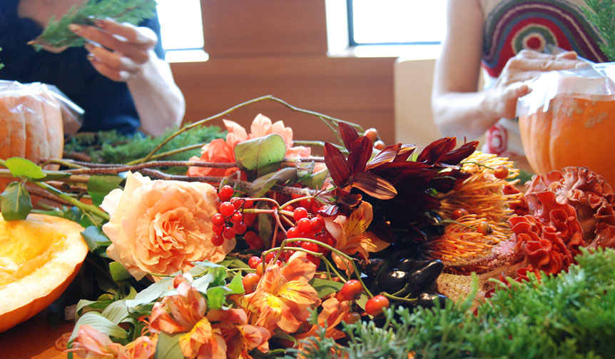 フローラリュクス最旬の“NYスタイル”は、大人ハロウィンで!|FLORALUXE