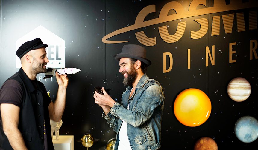 ふたりのキーマンが語る、テーブルウェア「COSMIC DINER」｜DIESEL LIVING