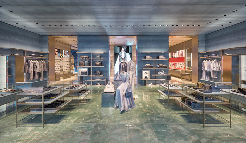 アルマーニ / 銀座タワーがリニューアルオープン|ARMANI