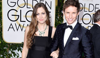 エディ・レッドメインがゴールデン・グローブ賞でオメガ着用｜OMEGA