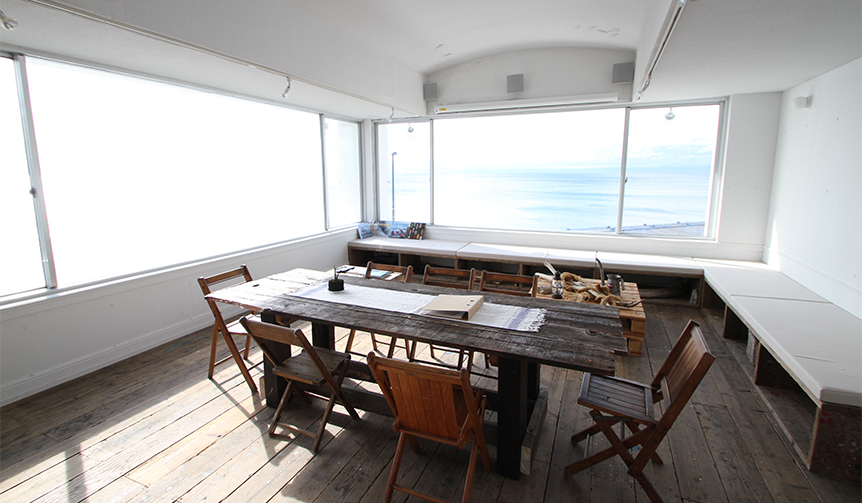 『SIMPLE HOUSE』が提供する、湘南の上質なトリート｜TRAVEL