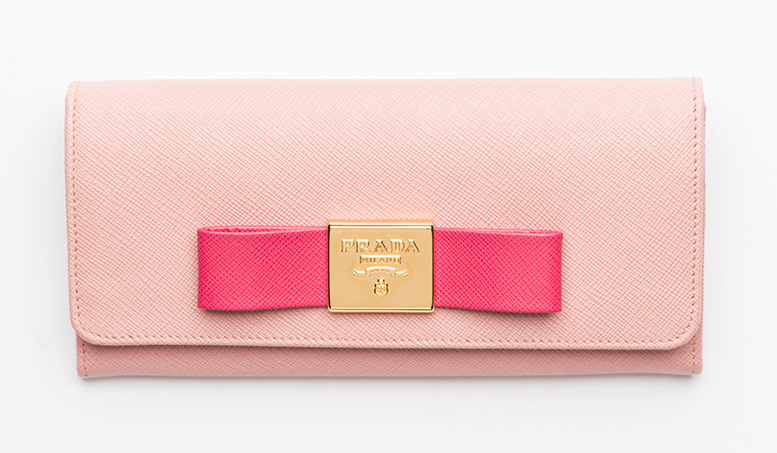プラダ ゴールデンウィークに向け日本限定の財布を発売｜PRADA
