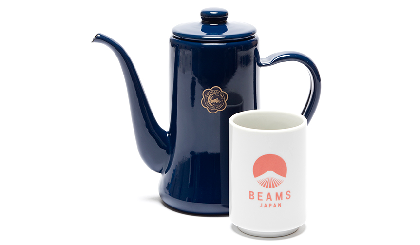 大人気のスリムポットがキーカラーの美しい藍色に｜BEAMS JAPAN