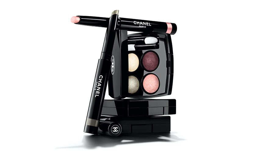 あらゆる可能性を秘めた眼差しへ「2016 アイ メークアップ コレクション」｜CHANEL